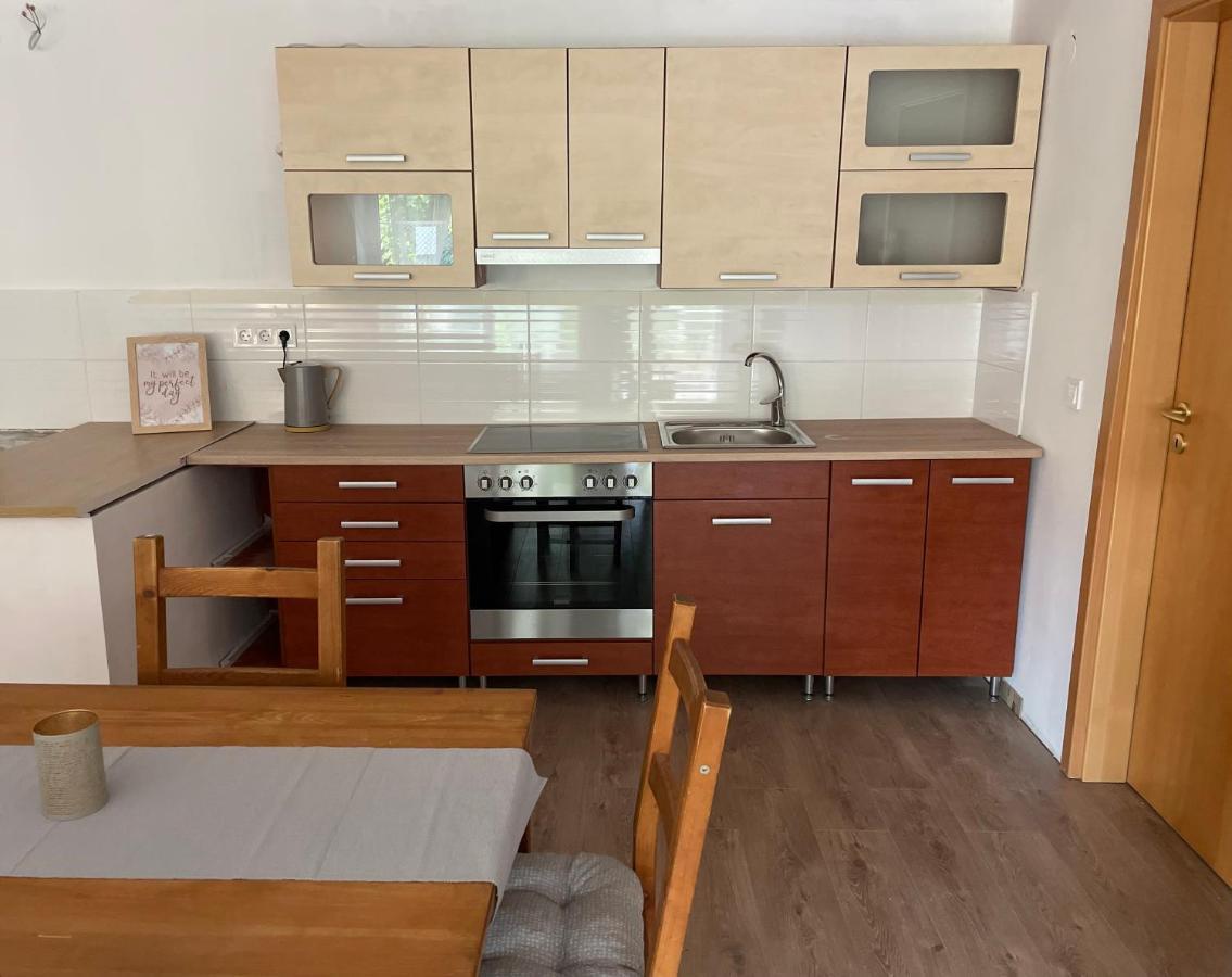 Boni Apartman Miskolc Extérieur photo