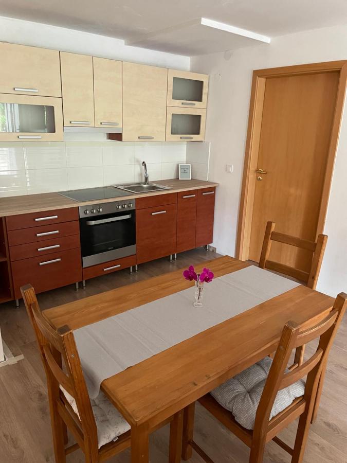 Boni Apartman Miskolc Extérieur photo